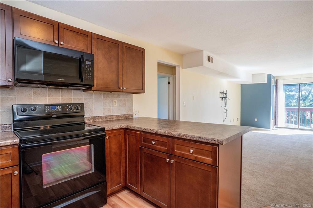 1401 Harbor View Drive Rocky Hill CT 06067