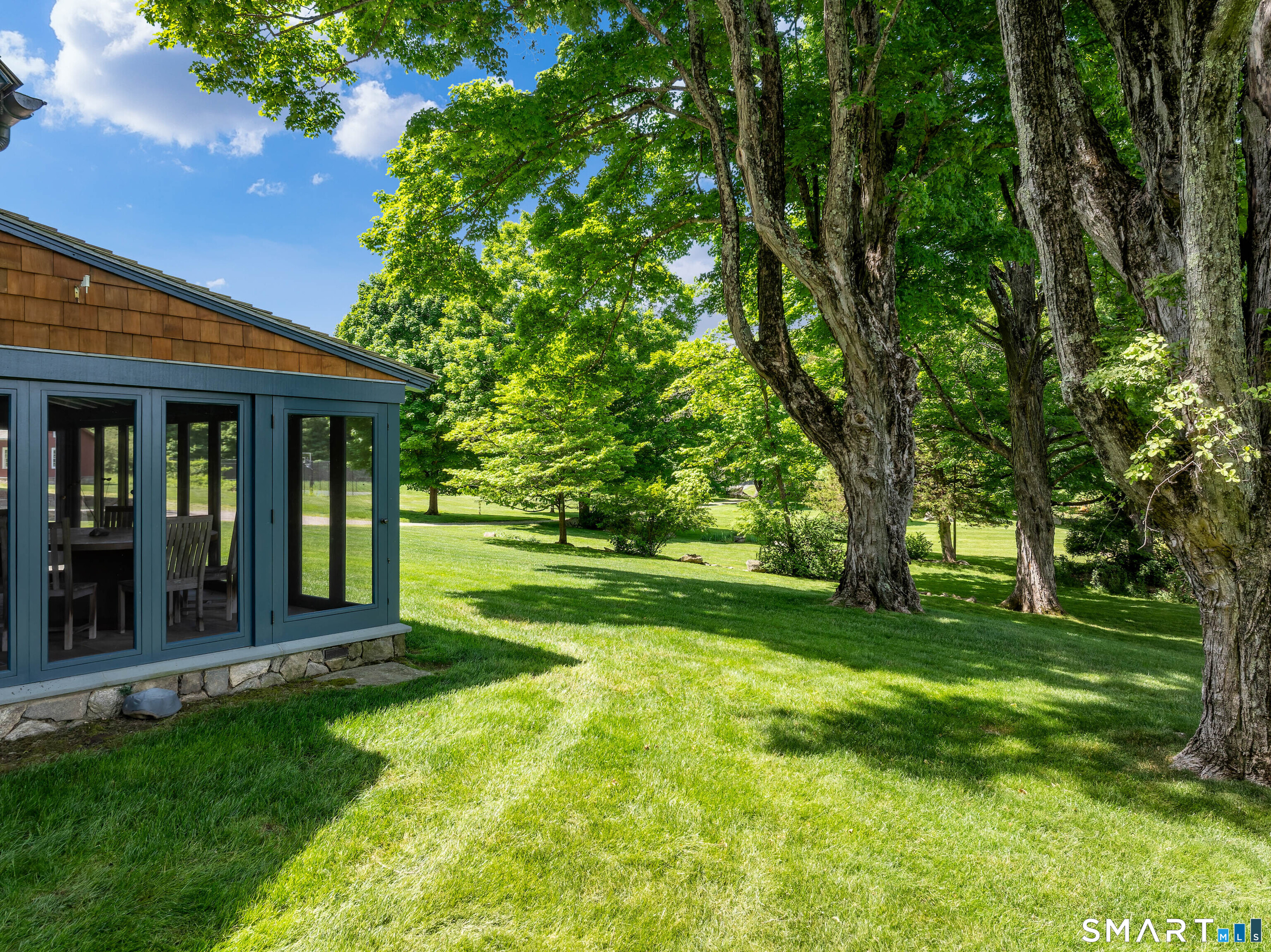 240 Umpawaug Road Redding CT 06896