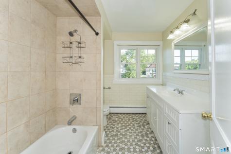 798 Farmington Avenue West Hartford CT 06119