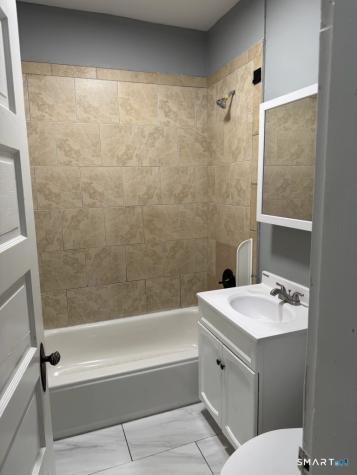 473 Putnam Street Bridgeport CT 06608