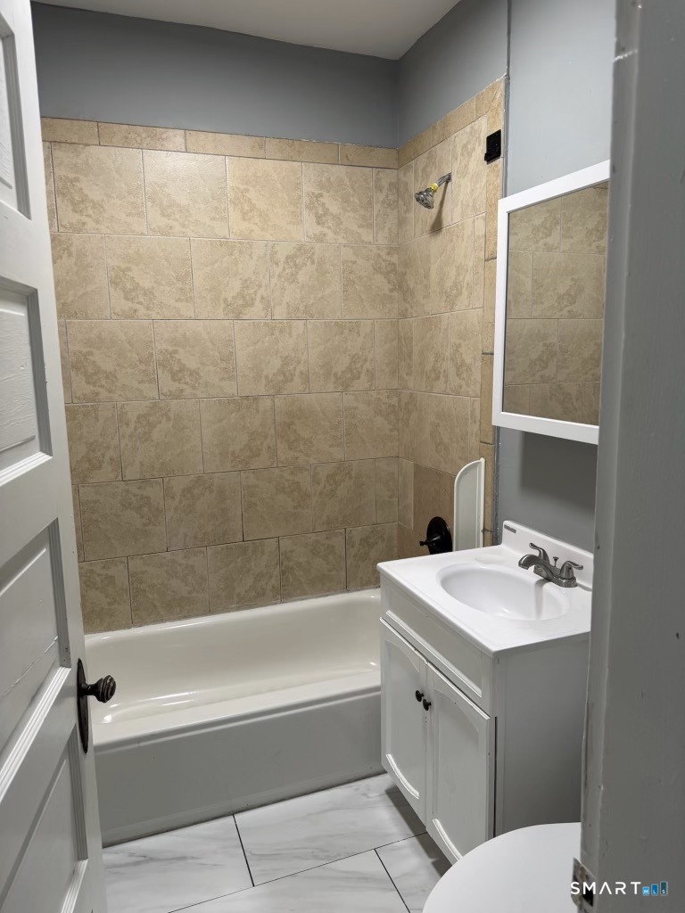473 Putnam Street Bridgeport CT 06608