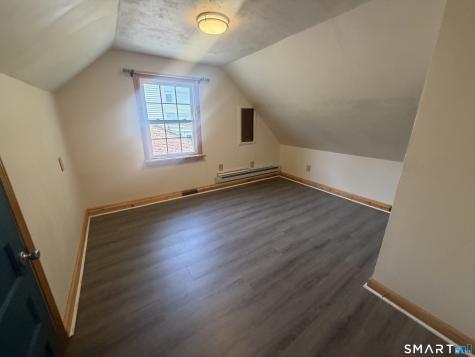 16 Harding Avenue Newington CT 06111