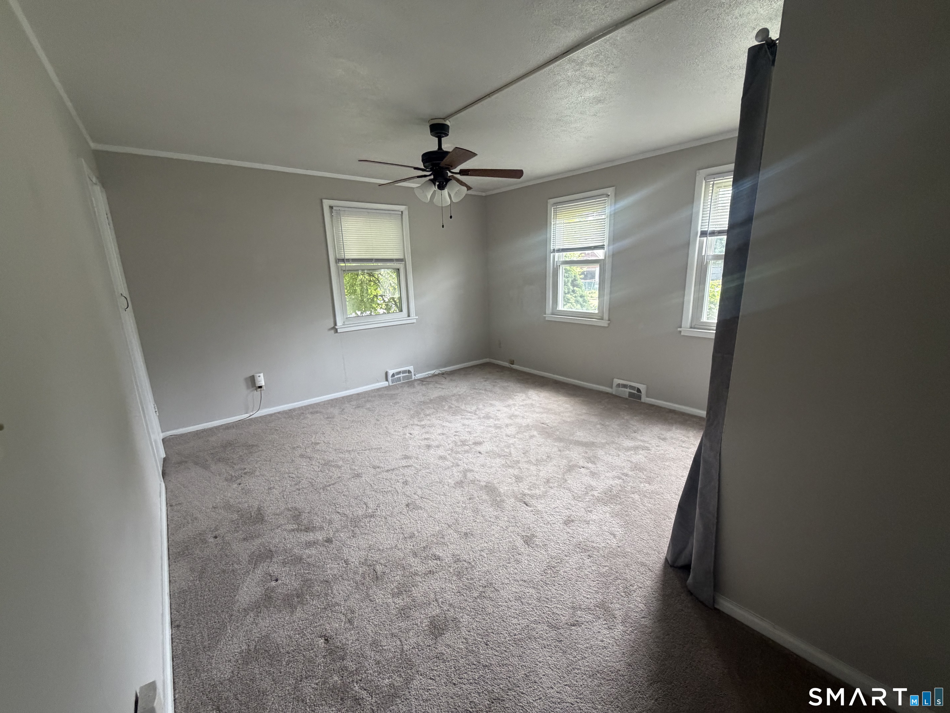 16 Harding Avenue Newington CT 06111