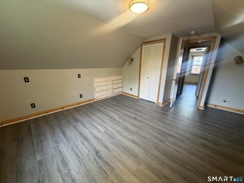 16 Harding Avenue Newington CT 06111