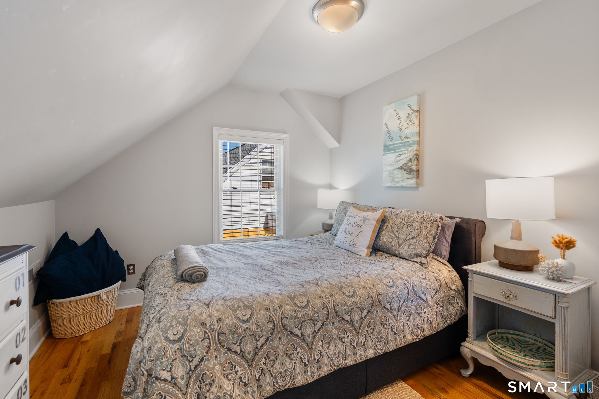 717 Riverside Drive Fairfield CT 06824