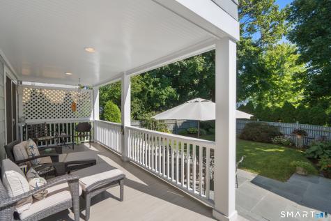 717 Riverside Drive Fairfield CT 06824