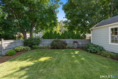 717 Riverside Drive Fairfield CT 06824
