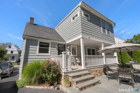 717 Riverside Drive Fairfield CT 06824