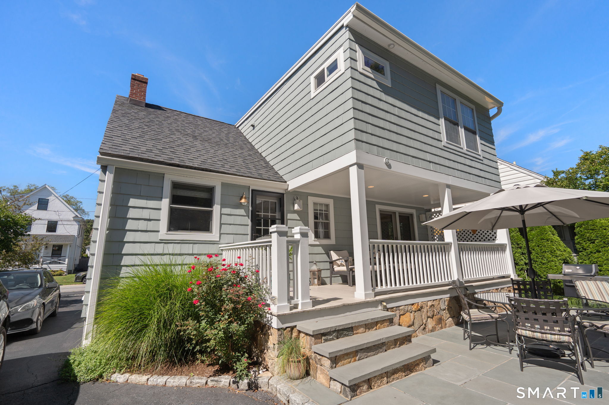 717 Riverside Drive Fairfield CT 06824