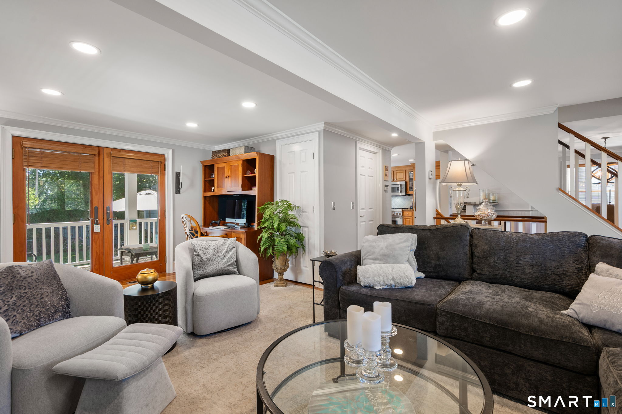 717 Riverside Drive Fairfield CT 06824