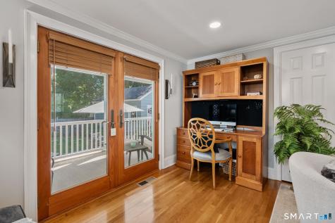 717 Riverside Drive Fairfield CT 06824