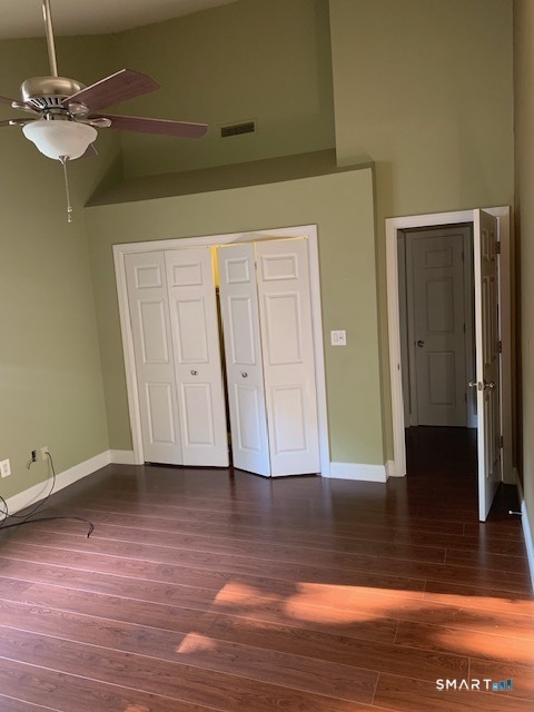 16 Greenbriar Drive Farmington CT 06032