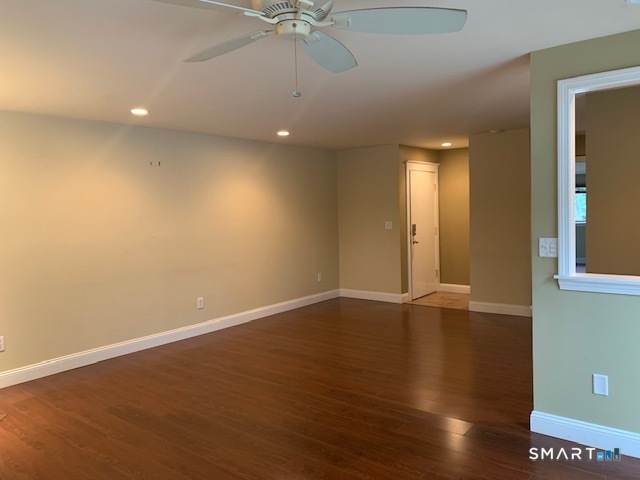 16 Greenbriar Drive Farmington CT 06032