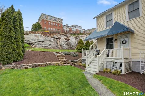 19 Pearl Street Groton CT 06340