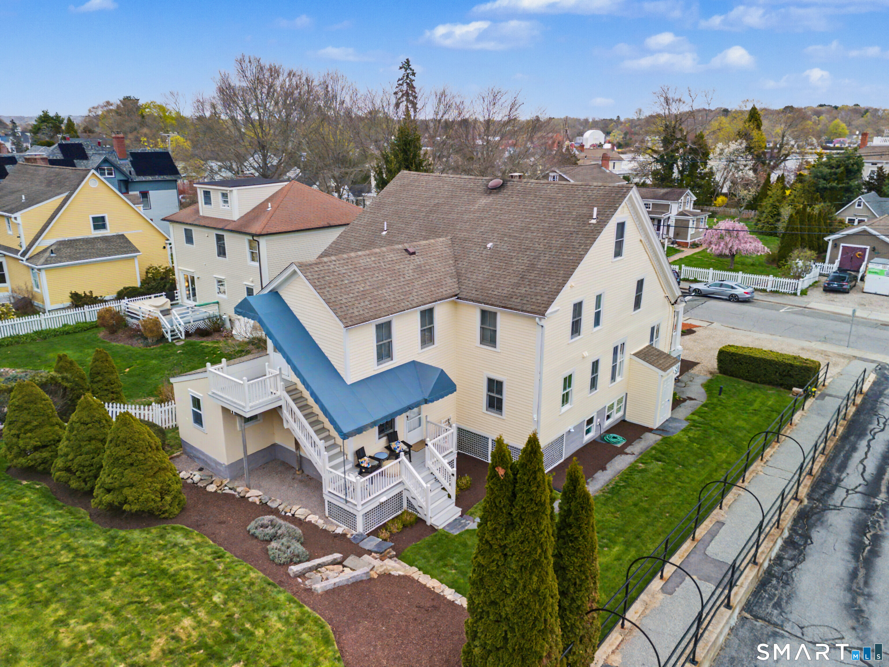19 Pearl Street Groton CT 06340