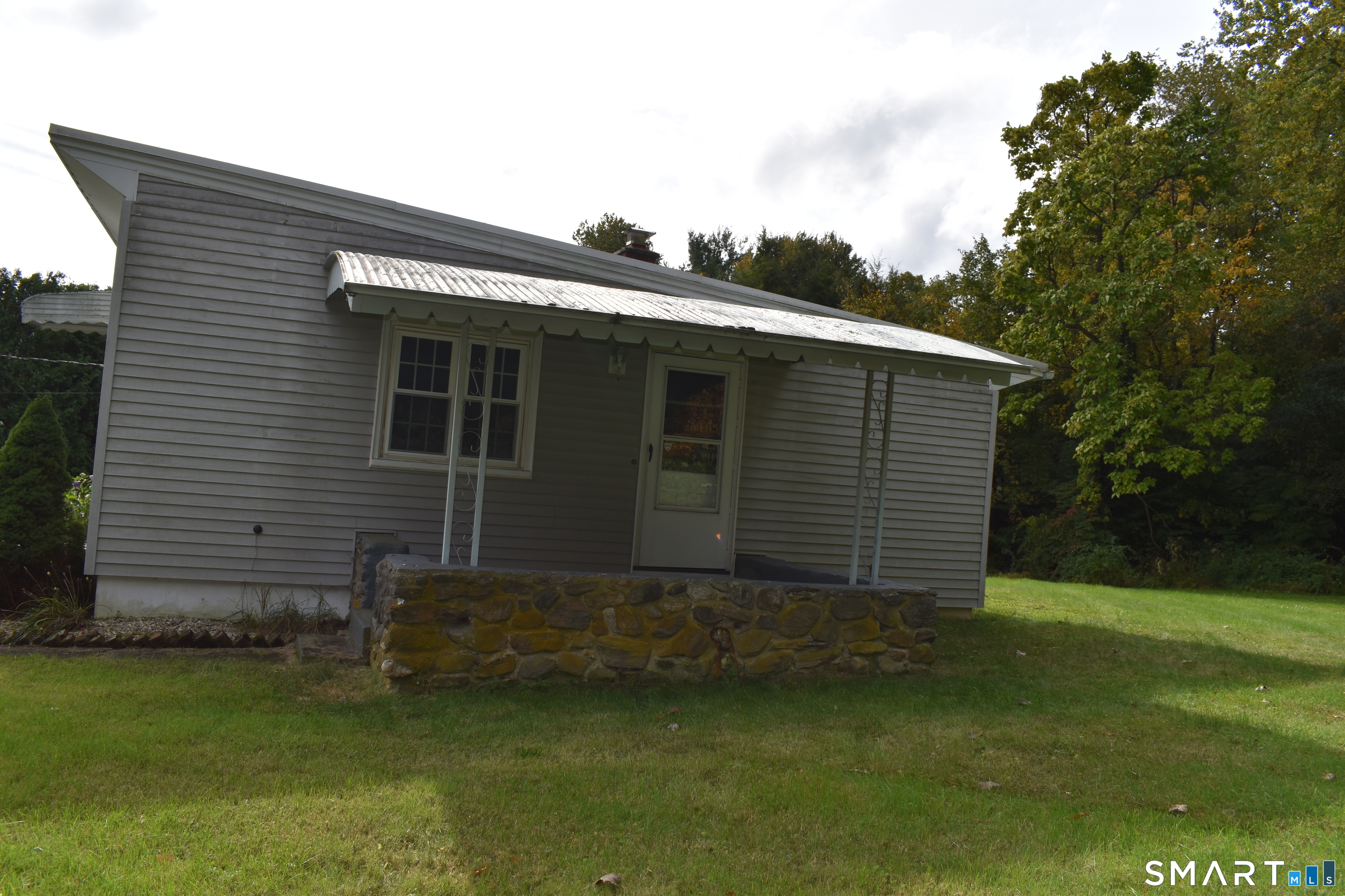 33 Wagon Wheel Court Watertown CT 06779