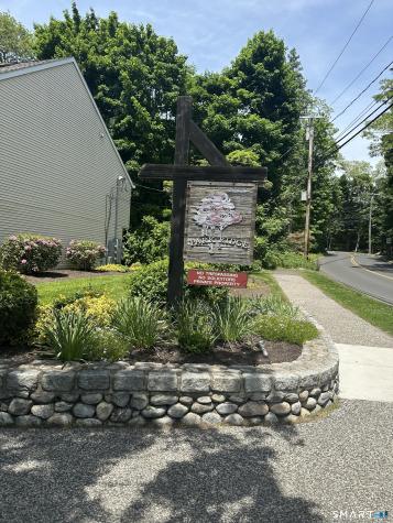 8 Rose Lane Danbury CT 06811