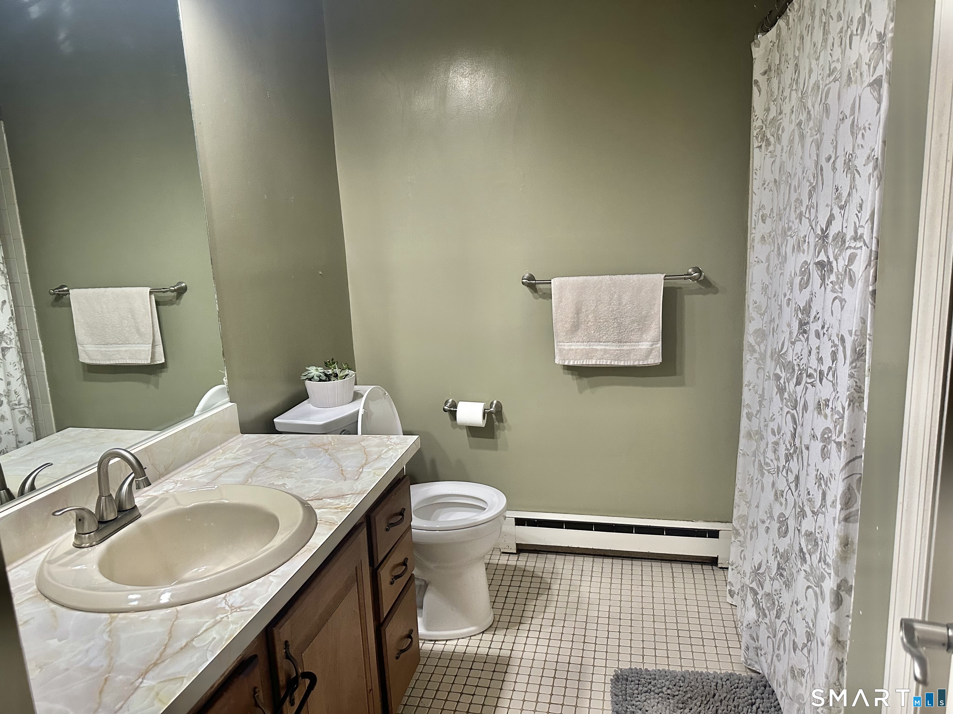 8 Rose Lane Danbury CT 06811