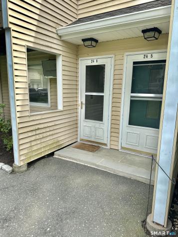 8 Rose Lane Danbury CT 06811