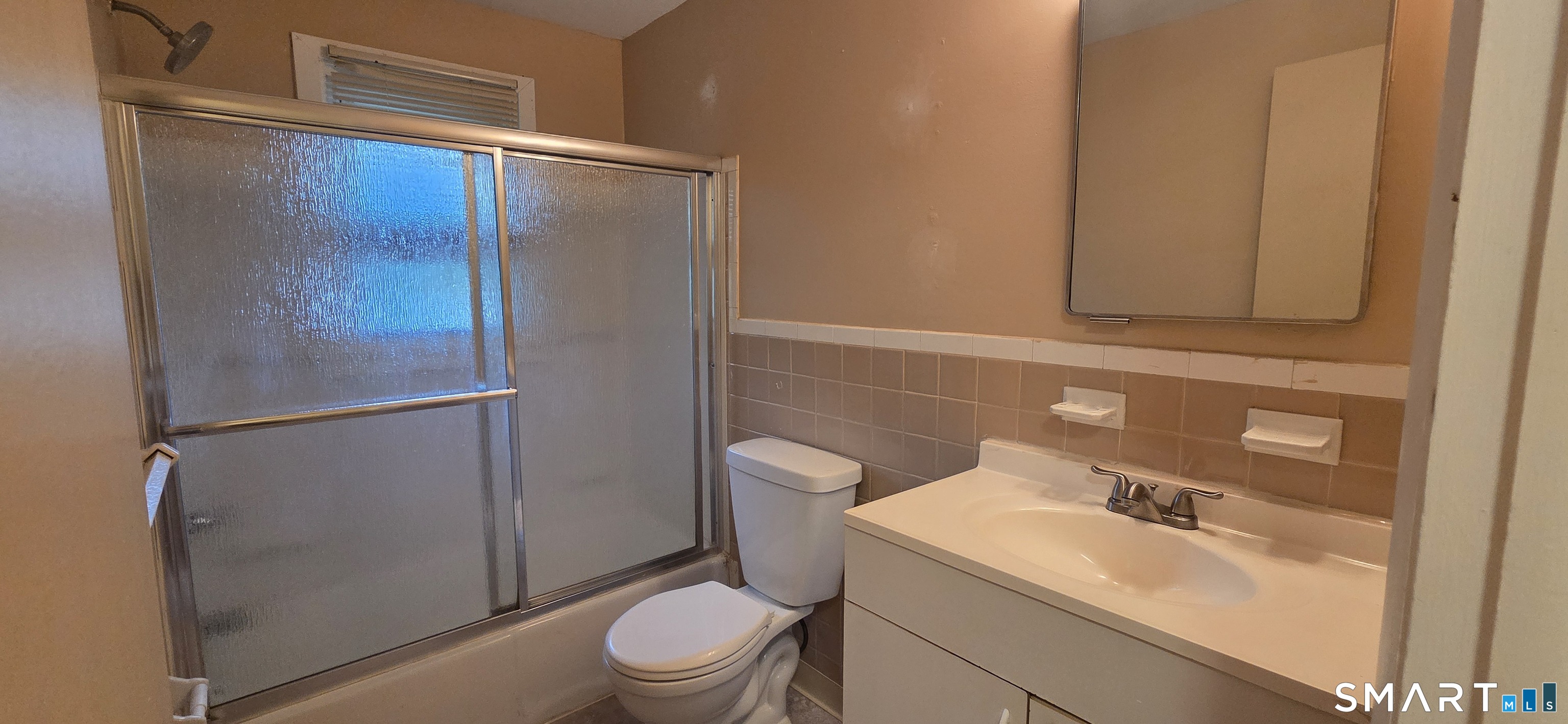 460 Woodbridge Street Manchester CT 06042