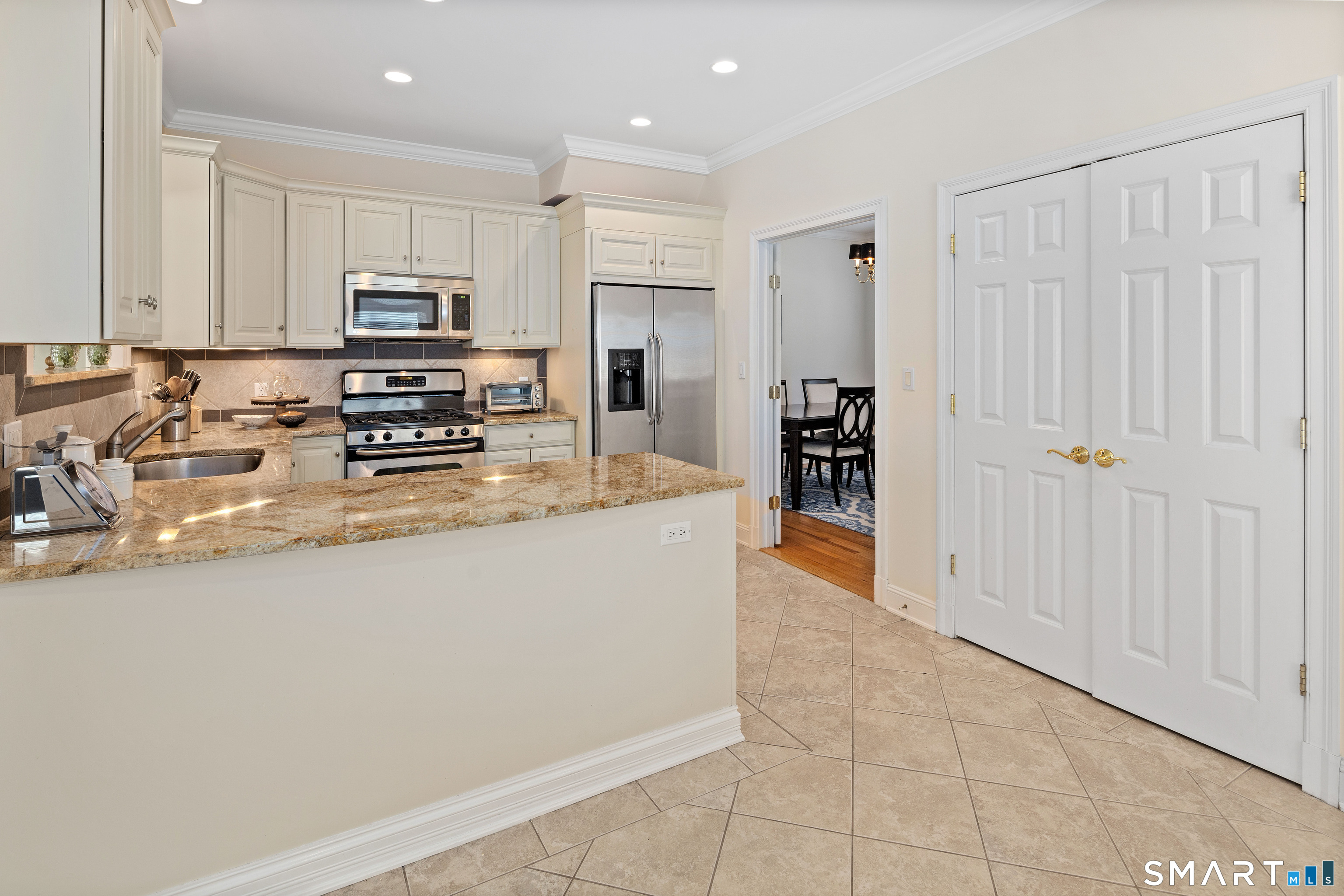 34 Windy Knolls Greenwich CT 06831