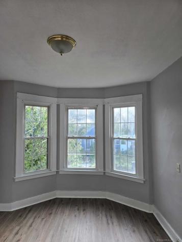 121 2ND Avenue West Haven CT 06516