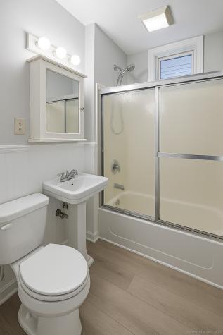 121 2ND Avenue West Haven CT 06516