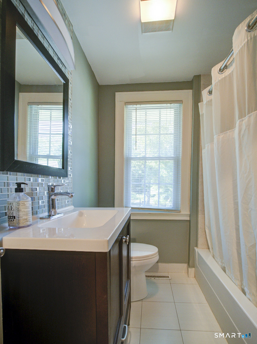 220 Ives Street Hamden CT 06518