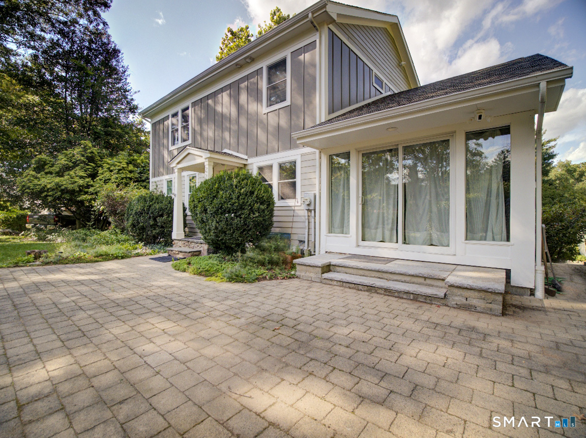 220 Ives Street Hamden CT 06518