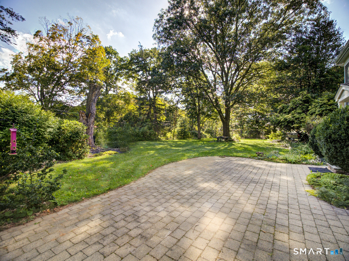 220 Ives Street Hamden CT 06518
