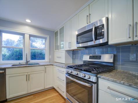 220 Ives Street Hamden CT 06518