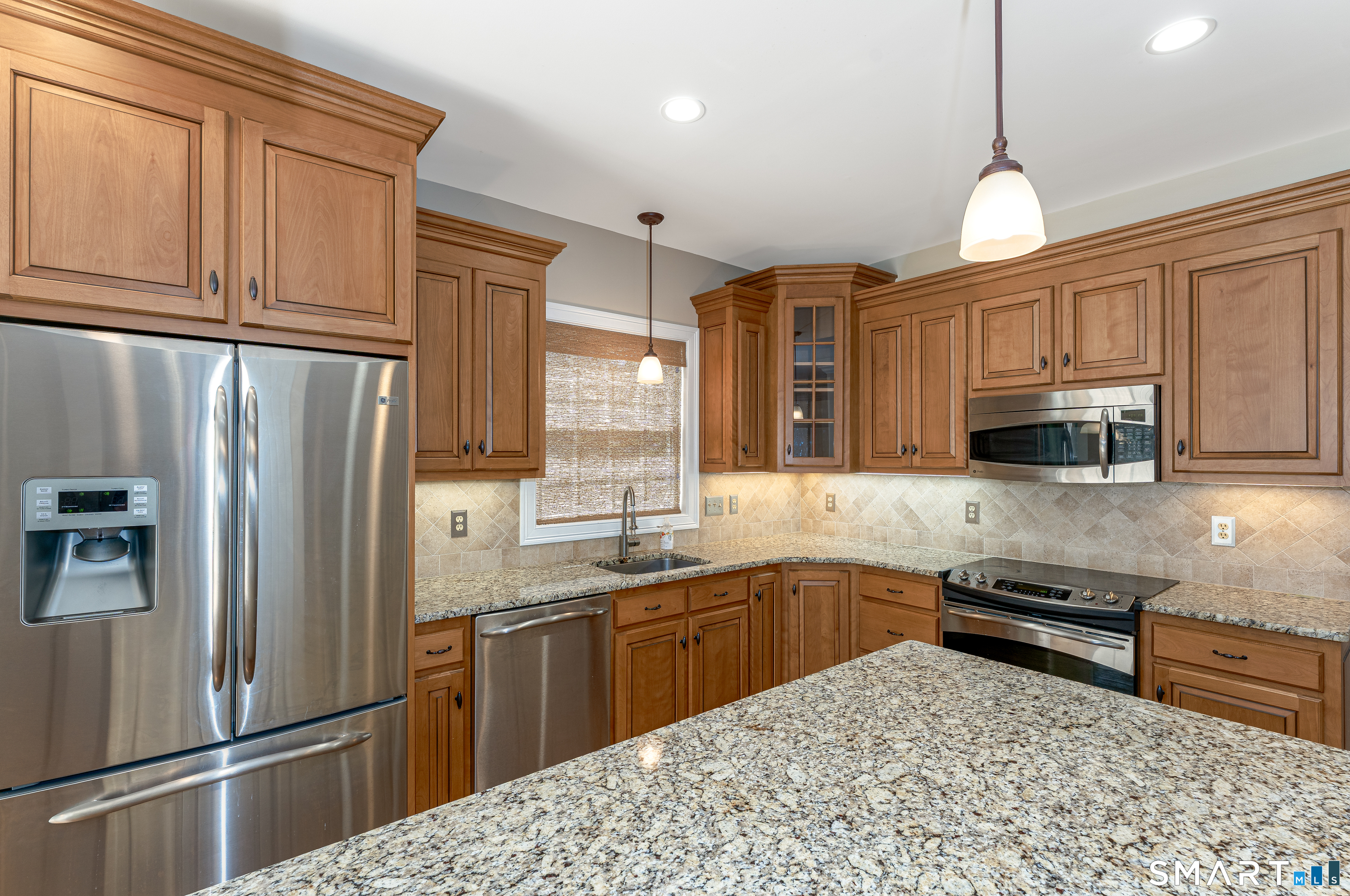 1 Ridgeview Drive Farmington CT 06032