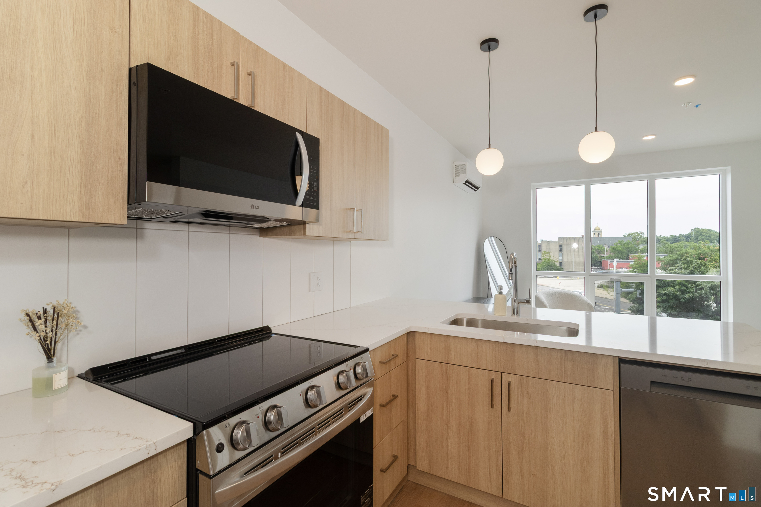 19 Elm Street New Haven CT 06513