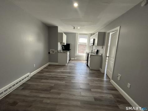 460-3 Main Street Middletown CT 06457