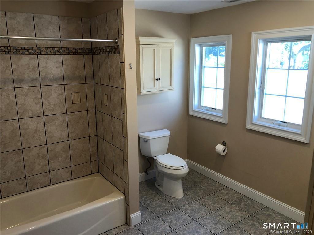 26 Village Road Milford CT 06460