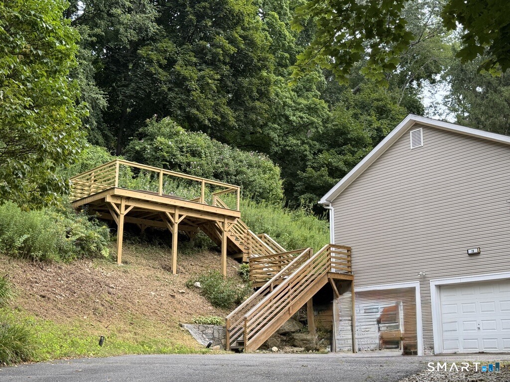 New Milford CT 06776