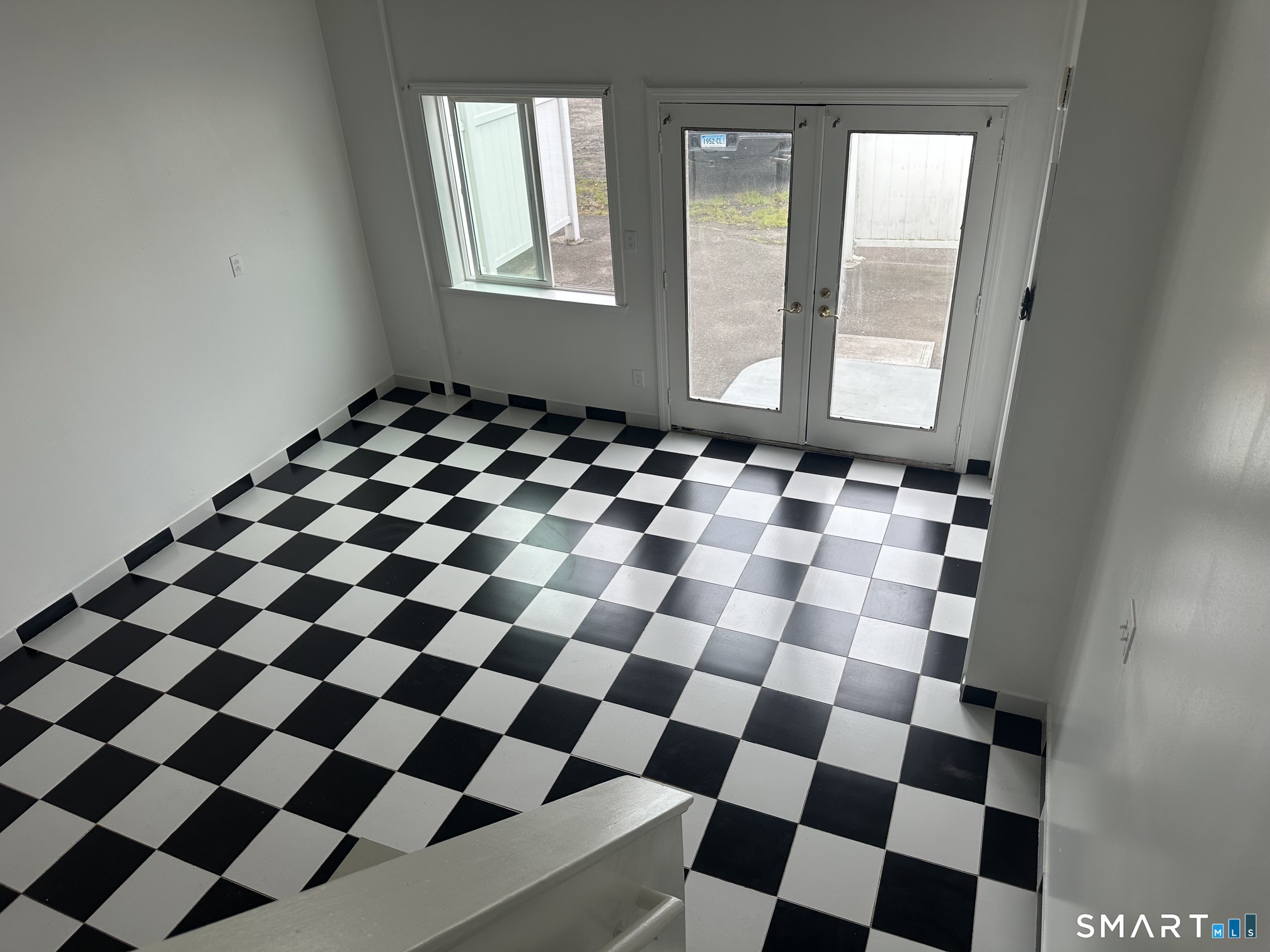 379 Derby Avenue West Haven CT 06516