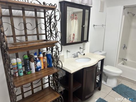 379 Derby Avenue West Haven CT 06516