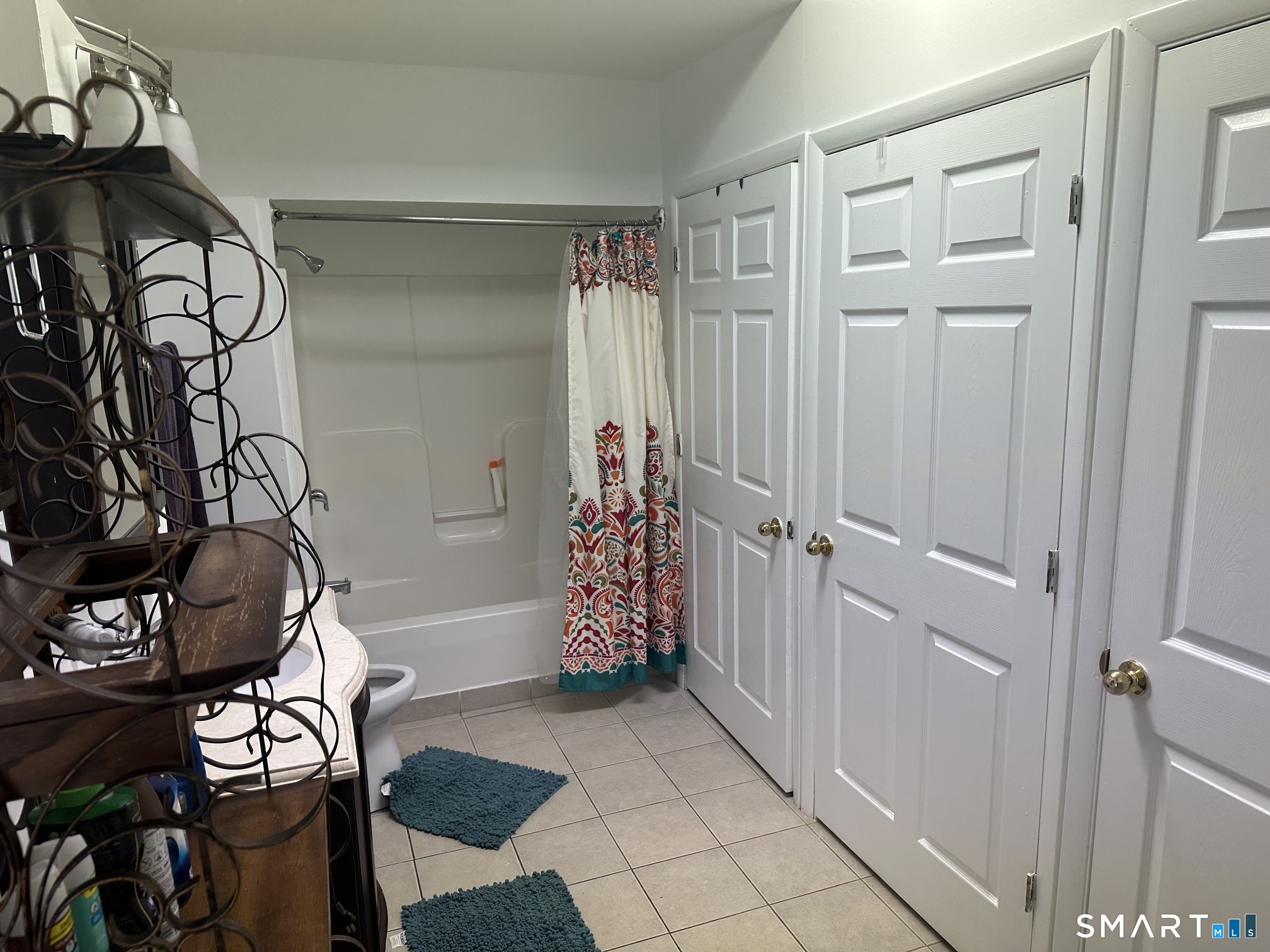 379 Derby Avenue West Haven CT 06516