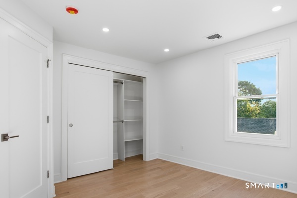 8 Farley Street Greenwich CT 06830