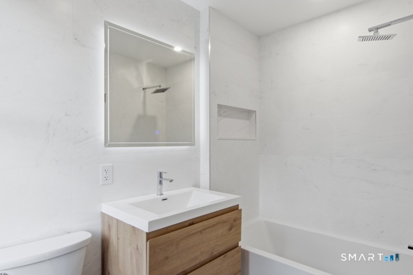 8 Farley Street Greenwich CT 06830