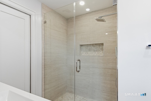 8 Farley Street Greenwich CT 06830