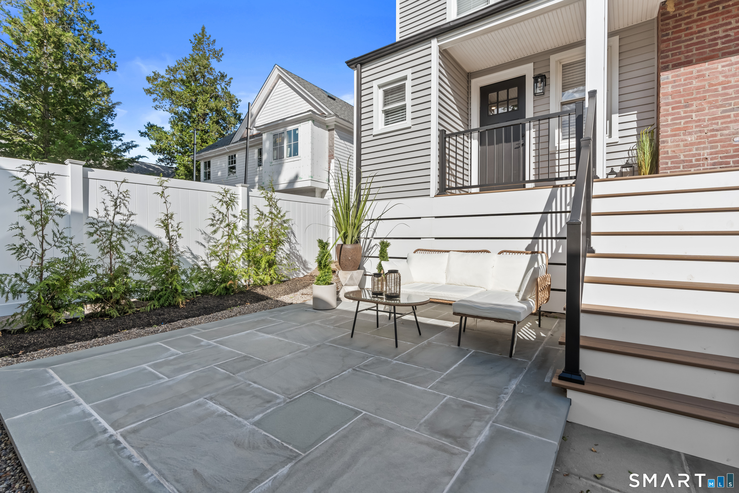 8 Farley Street Greenwich CT 06830