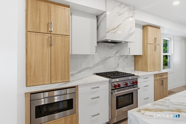 8 Farley Street Greenwich CT 06830