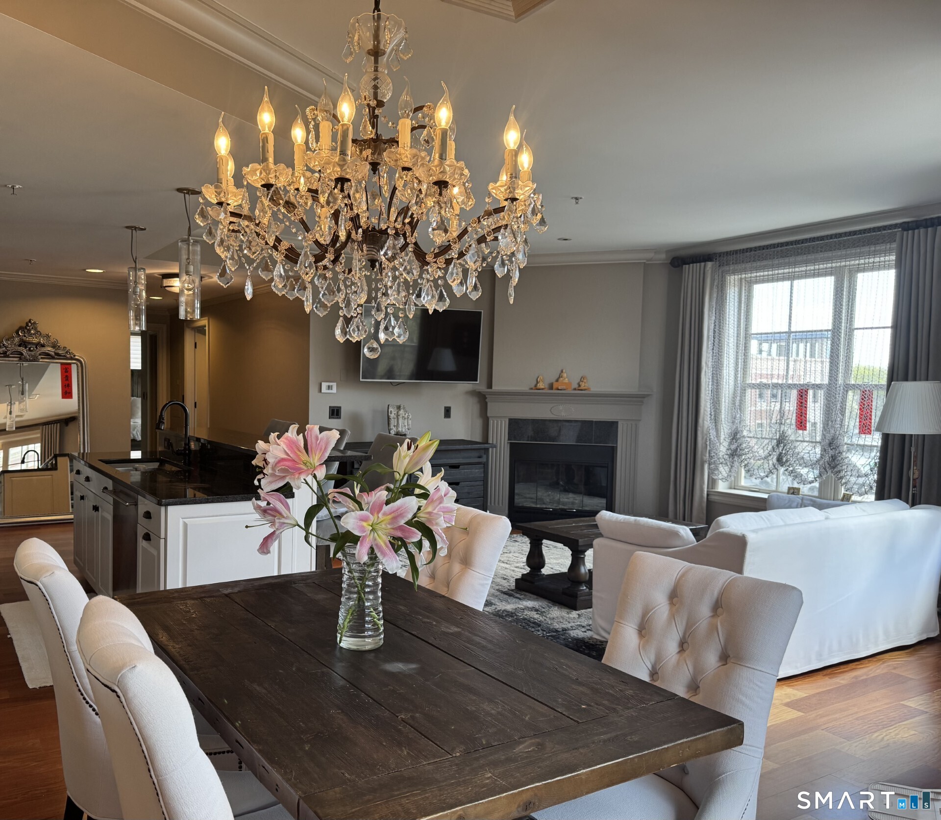 85 Memorial Road West Hartford CT 06107