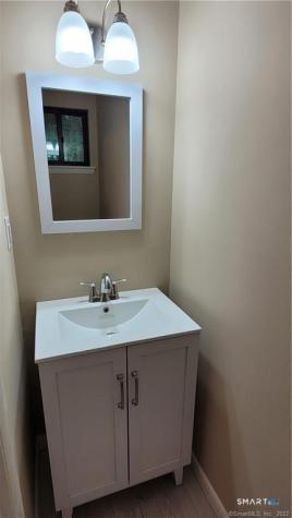 9 Debra Court Cromwell CT 06416