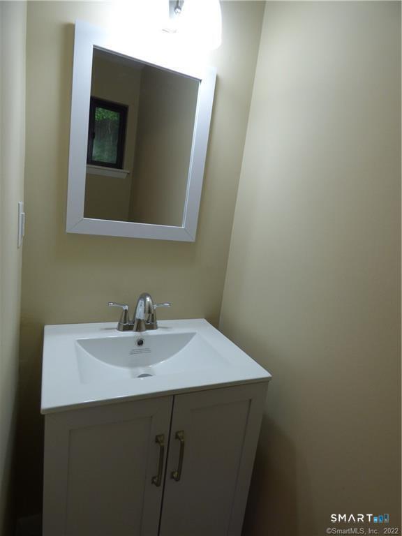 9 Debra Court Cromwell CT 06416