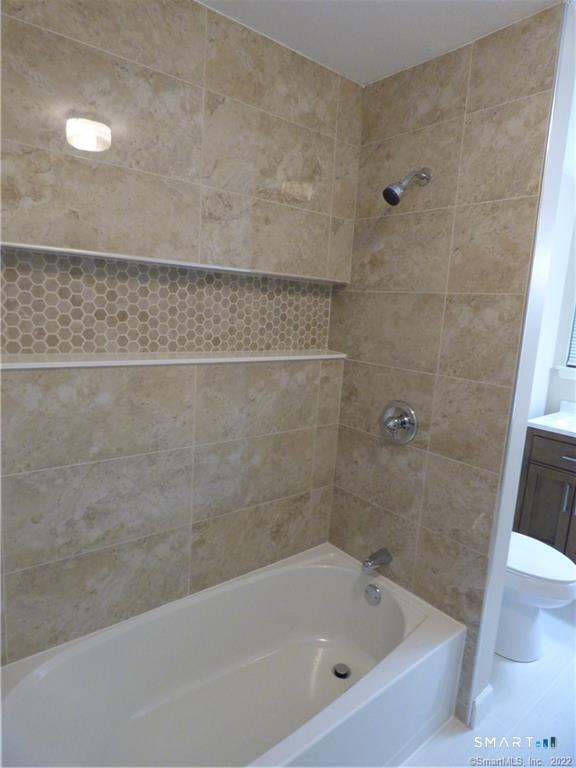 9 Debra Court Cromwell CT 06416