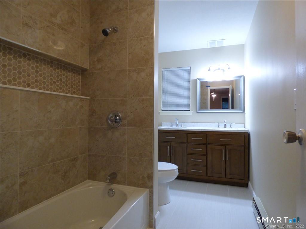 9 Debra Court Cromwell CT 06416