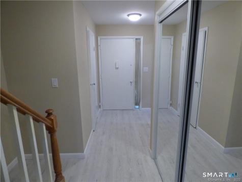 9 Debra Court Cromwell CT 06416
